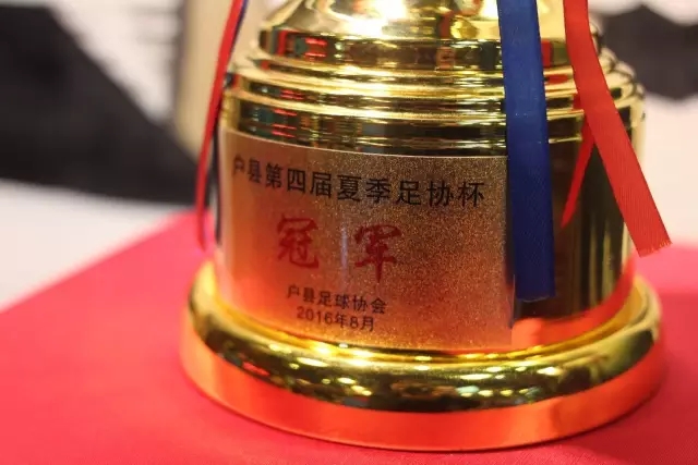 电台评论湖人管理决策：为何放弃克内克特而支持布朗尼？